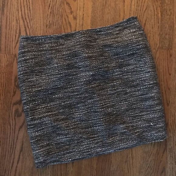 Ann Taylor Boucle Short Straight Skirt 14 - Picture 1 of 3